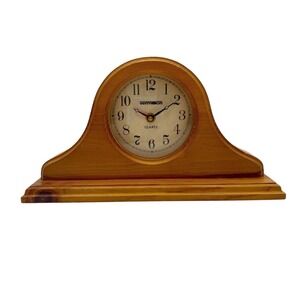 Vintage‎ Vermillion Takane Quartz Wooden Mantel Clock Analog Shelf Tabletop USA